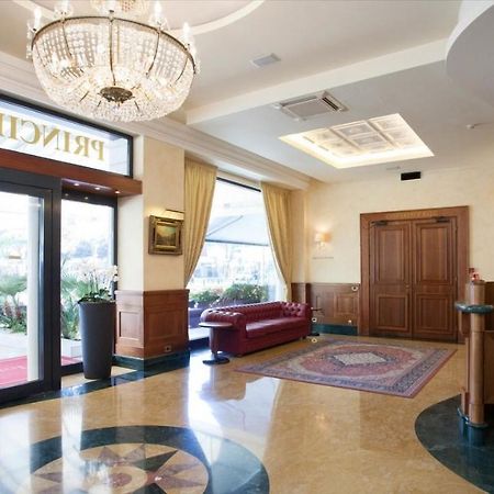 Hotel Principe Palace Лидо-ди-Езоло Экстерьер фото